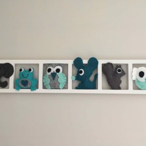 cadre deco chambre animaux gris et bleu en feutrin
